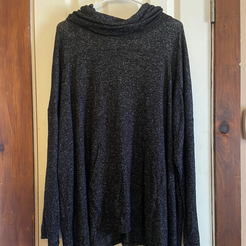 LIVI Gray 22/24 Sweater